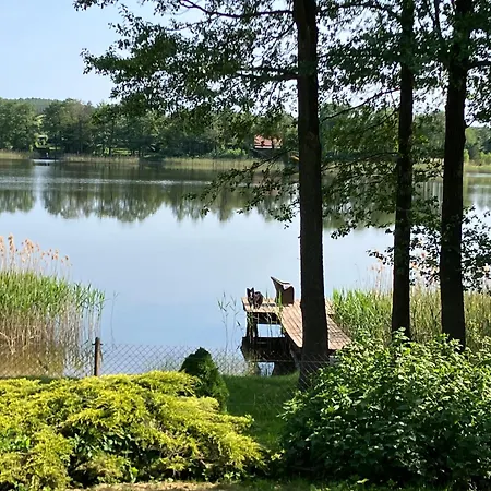 Dom Nad Jeziorem Holiday home Lutry