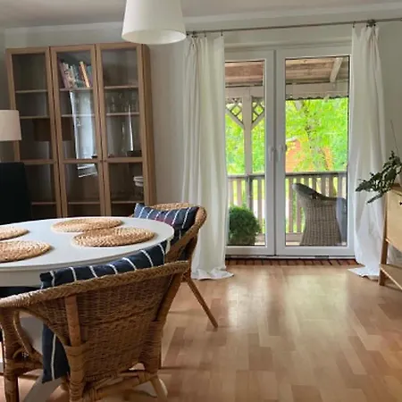 Dom Nad Jeziorem Holiday home